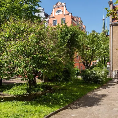 Flatbook - In The Heart Of Old Town Mariacka Ii